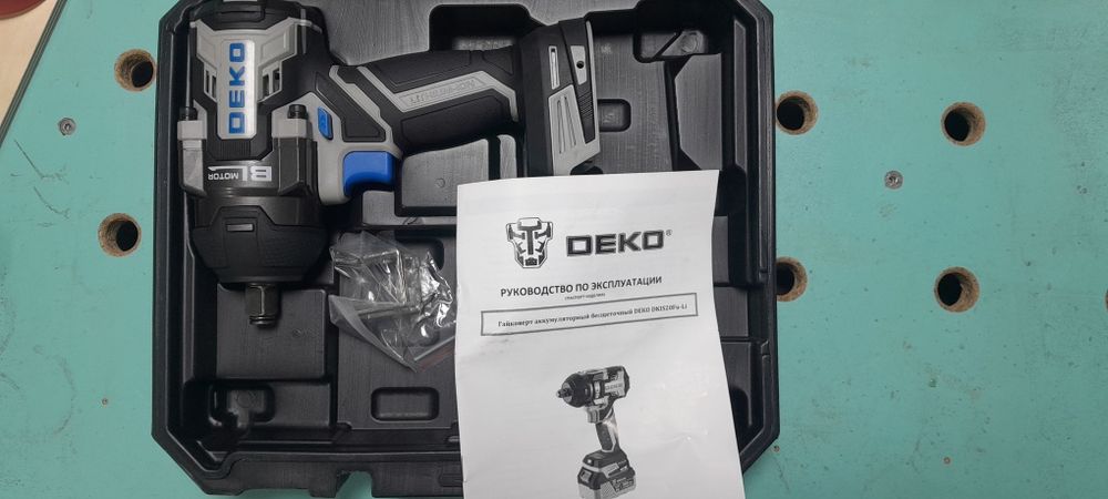 DeWalt Makita Bosch Worx Crown