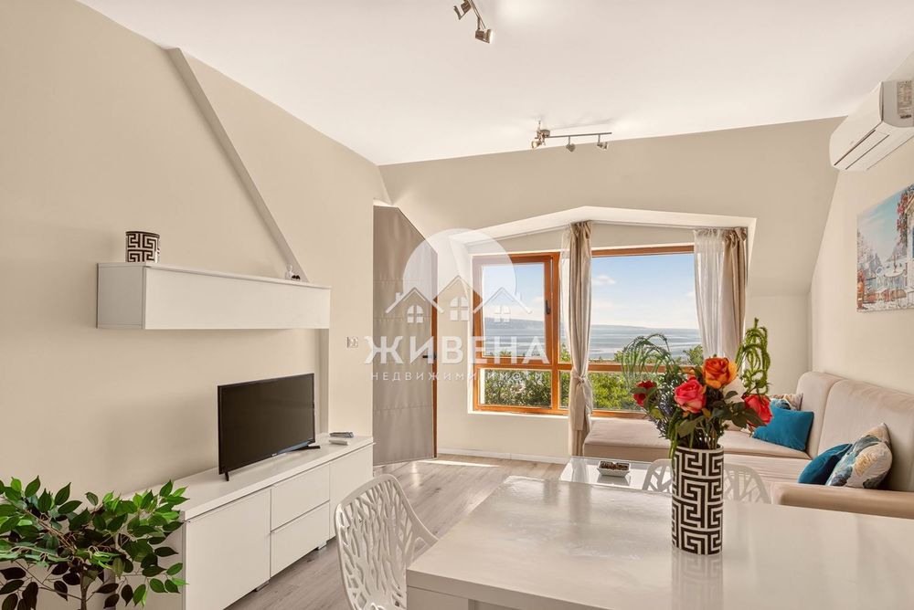 Продава се Двустаен апартамент в Варна, Аспарухово - 196 кв.м за 868 €/кв.м - Снимка #1