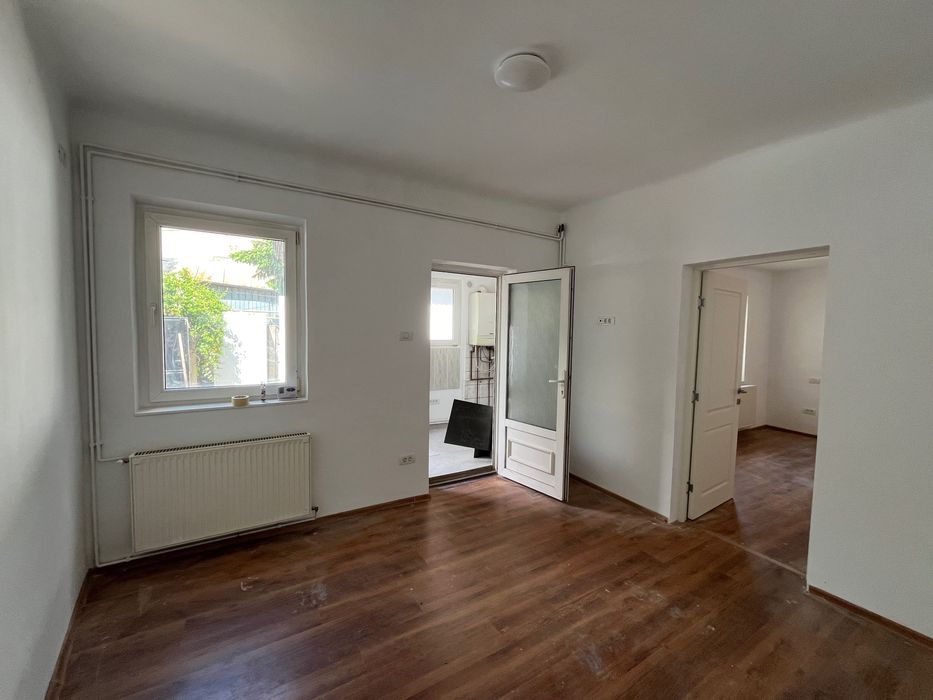 Casă + anexă renovată complet | Grigore Ionescu 60 | Curte comună