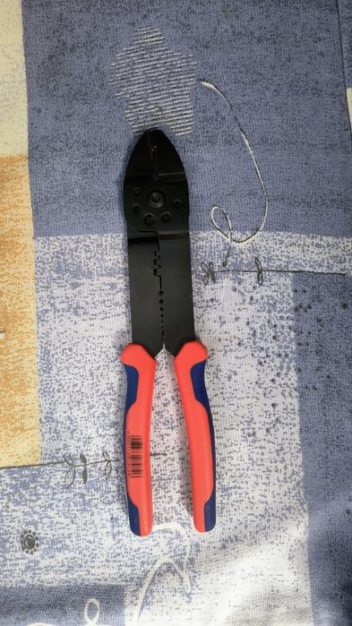 Кербовъчни клещи Knipex