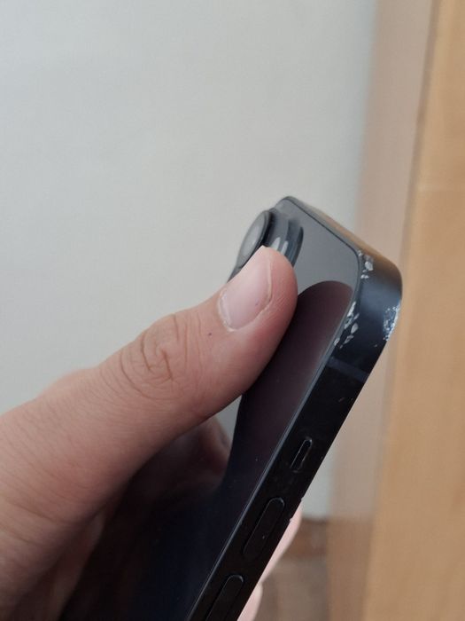 Обменяю айфон/iphone 14+
