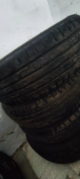 Продам летнюю резину б/у