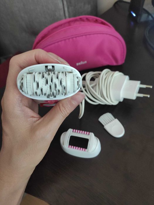 Епилатор Braun Silk-epil 5, 40пинсети, 2степени,масажна глава, миещ се