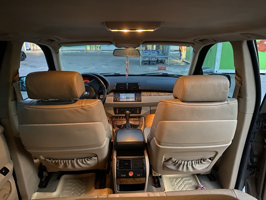 BMW X5 E53.
