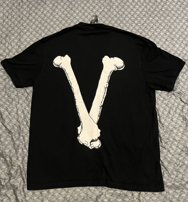 Vlone тениска размер М
