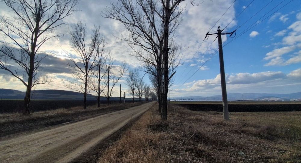 Teren extravilan Sebes, restaurant Mirage,Pianu - utilitati/curent/apa