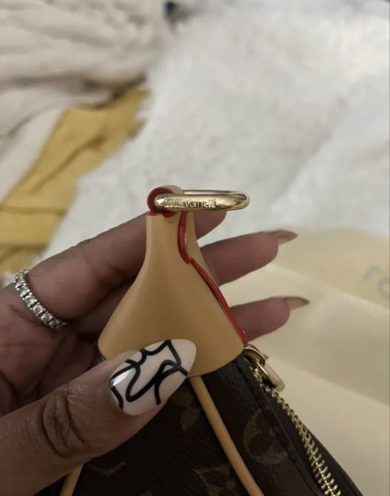 Чанта Louis Vuitton