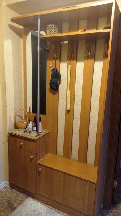 Прихожка в хорошем состояний