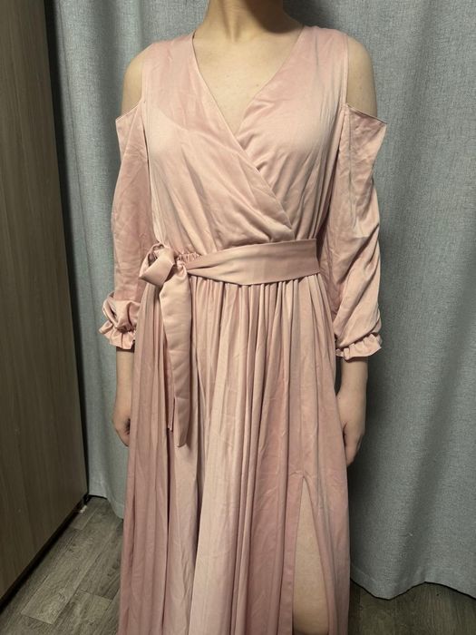 Продам платье на выпускной вечер