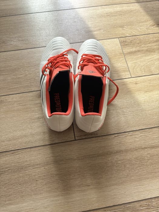 Ghete fotbal Adidas Predator 44 NOI