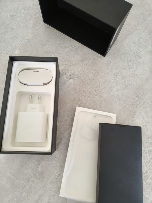 OnePlus Nord 2T смартфон