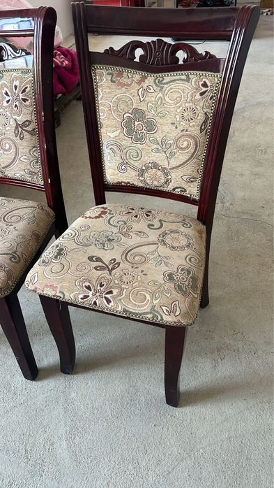 Стулялар сатылады