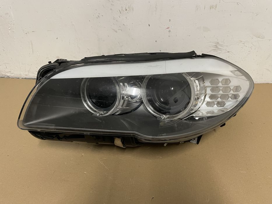 Far Stanga Bi-Xenon BMW Seria 5 F10 F11 Non-Facelift