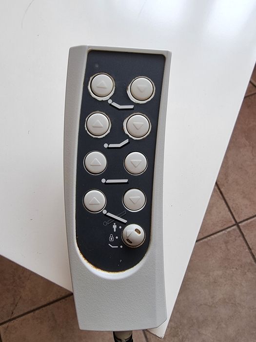 Електрическо болнично легло