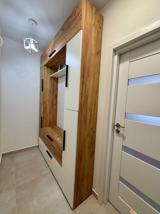 Apartament 2 camere, decimandat, parter,  Bistrita super central