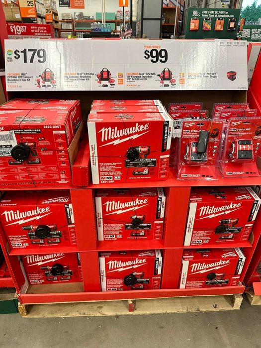 ДеВалт Проф Инструмент из США DEWALT Milwaukee