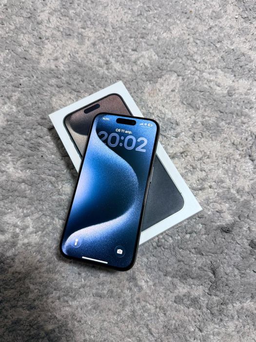 Продам Iphone 15 pro
