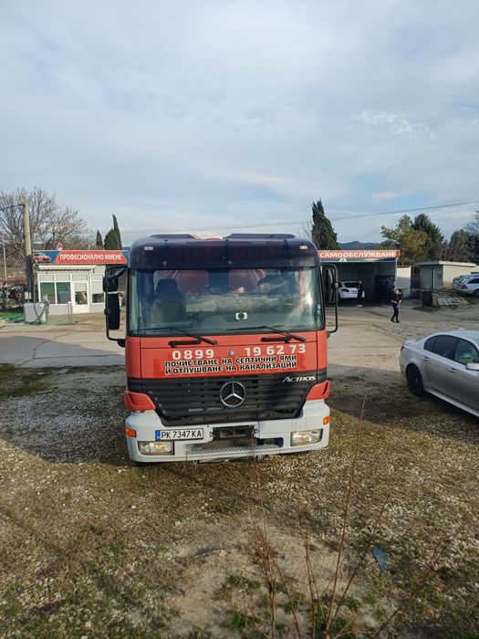 Почистване на септични ями и отпушване на канализации