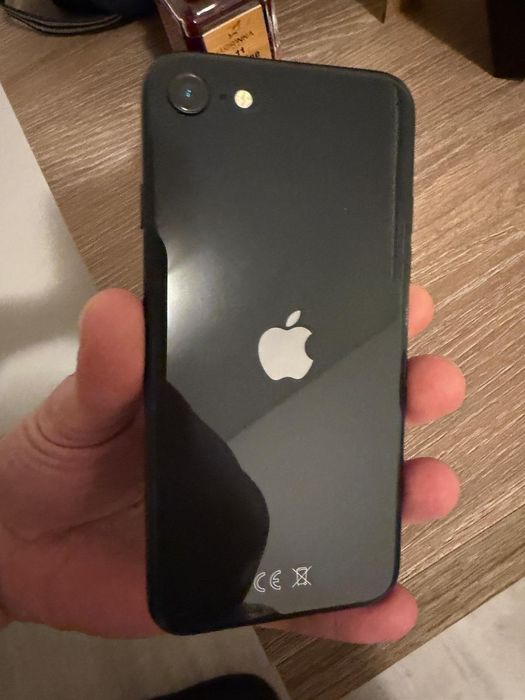 iPhone SE 2 64Gb Negru Ca NOU