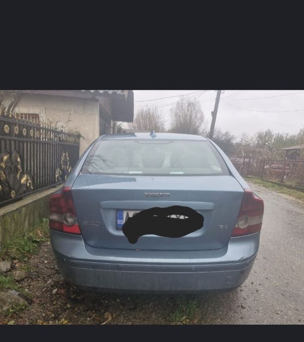 Vând volvo s40  ..