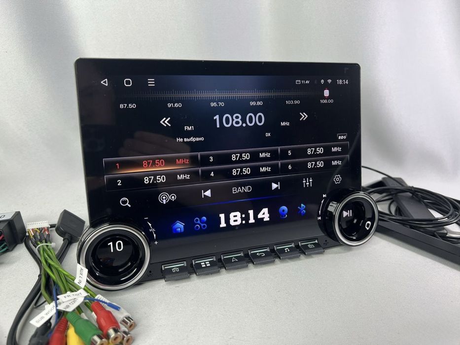 Монитор для любого авто 11.8 дюйм 4/64г андроид 15 CarPlay WiFi 4G Sim