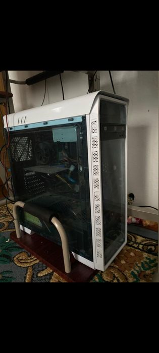 В продаже компьютер