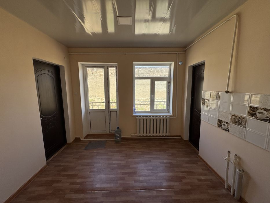 Hovli sotiladi Karmana Dustlik bogishamol