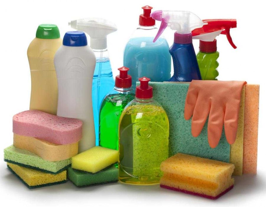 Моющие и чистящие средства, и хозяйственные товары.