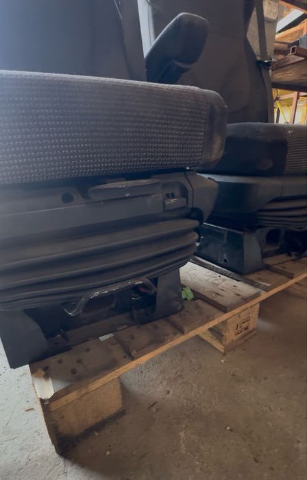 Сиденья на Даф 106