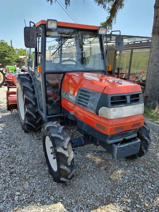 Японски трактор KUBOTA GL320 32кс 4WD с фреза - ДЖЕЙ ТРЕЙДИНГ