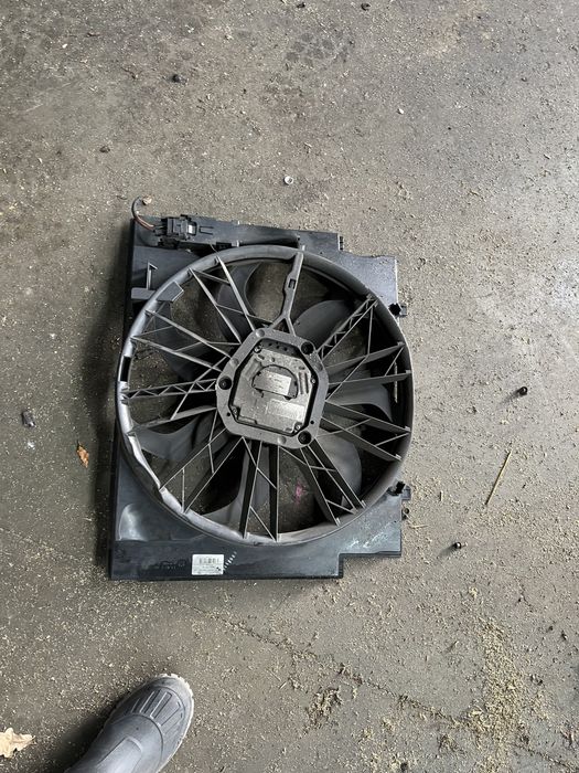 Перка бмв 5 е60/61 3.0д ( perka bmw 5 e60/61 3.0d )