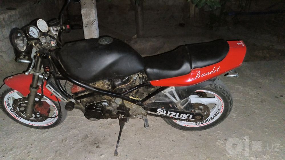 Suzuki bandit 250