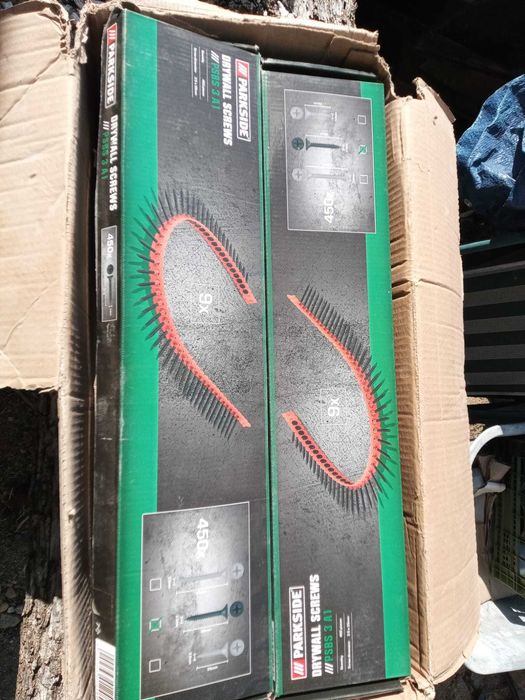 Suruburi in banda gips carton