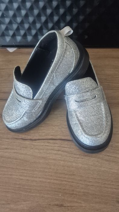 Pantofi cu scilici fete  nr 27