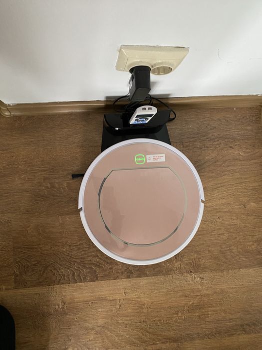 Robot Aspirator iLife V7S Plus