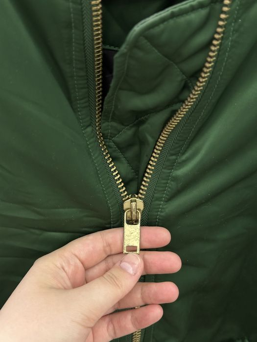 Бомбер куртка H&M