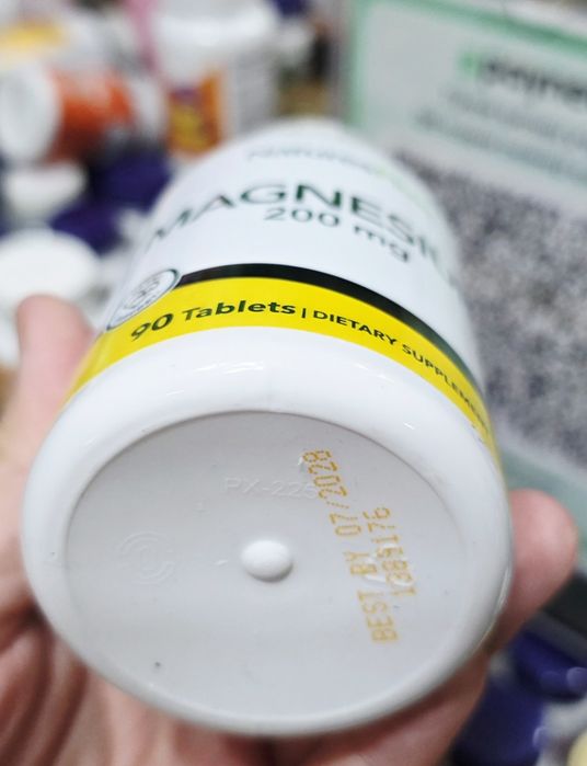 ДОСТАВКИ НЕТ NaturesPlus магний хелатный 200мг на каждую таблетку 90шт
