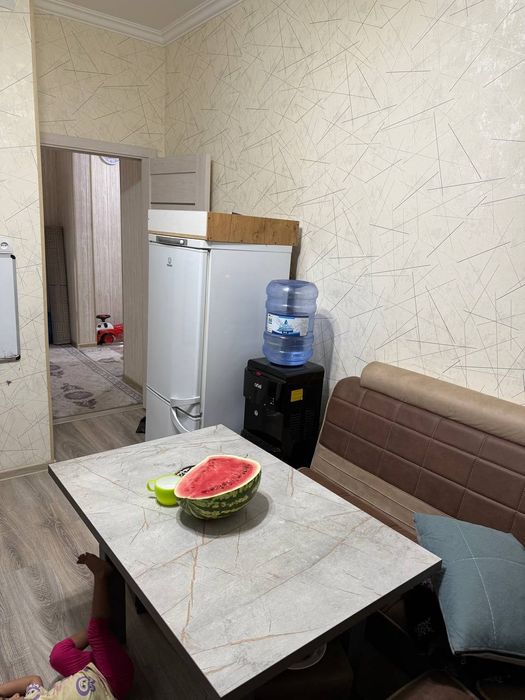 Сотилади 3 хонали янги Дархон.