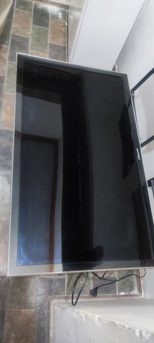 Продам телевизор