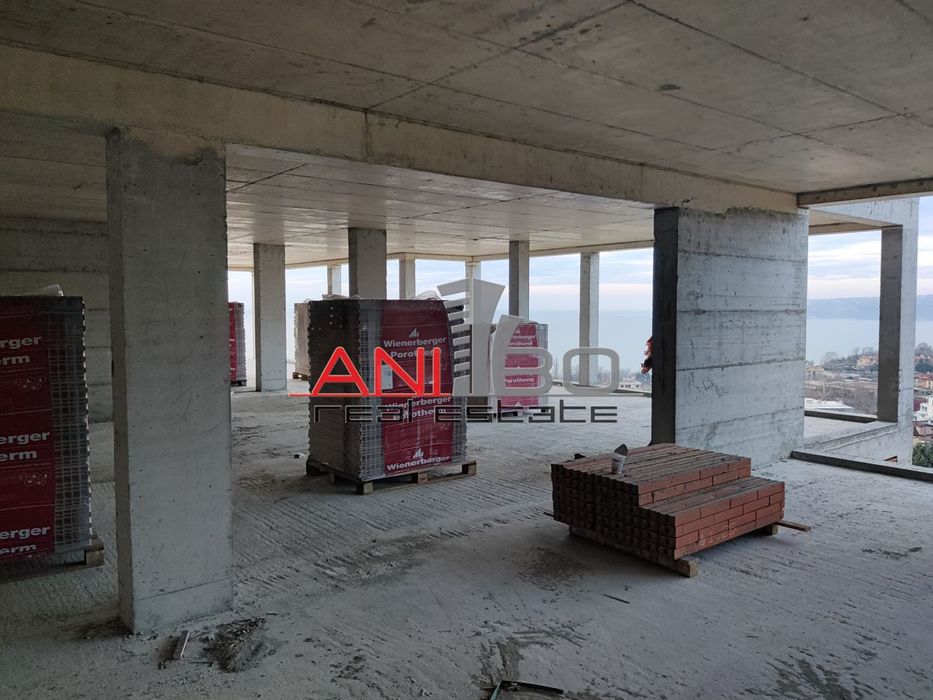 Продава се Четиристаен апартамент в Варна, Бриз - 153 кв.м за 2099 €/кв.м - Снимка #5