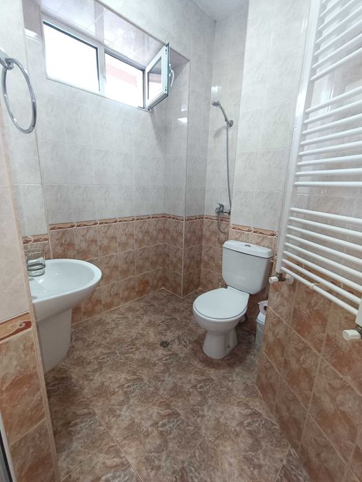 Продава се Хотел в Велинград - 663 кв.м за 543 €/кв.м - Снимка #17
