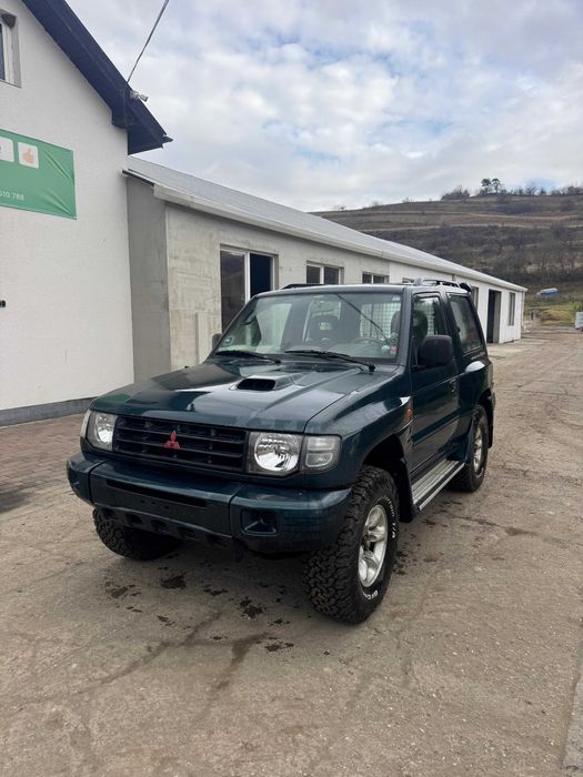 De vanzare Mitshubishi Pajero GLS 2.8 4x4