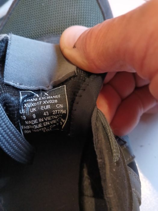 Мъжки маратонки ARMANI в перфектно състояние