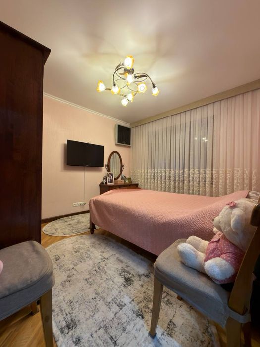 3в4 комн.  Квартира Госпитальный  328- школа
