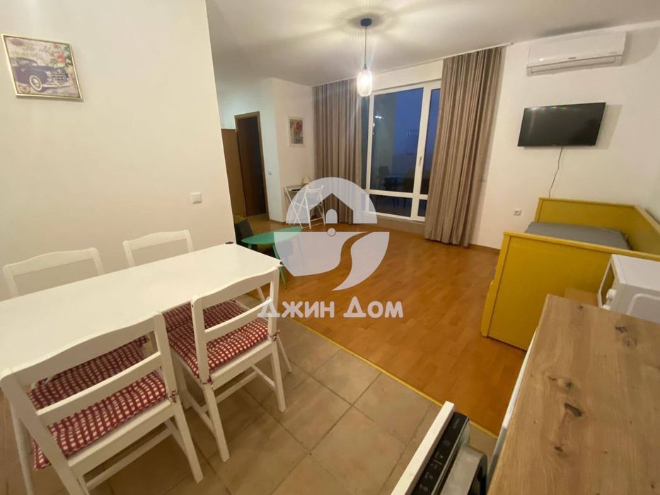 Продава се Двустаен апартамент в Свети Влас - 76 кв.м за 1290 €/кв.м - Снимка #1
