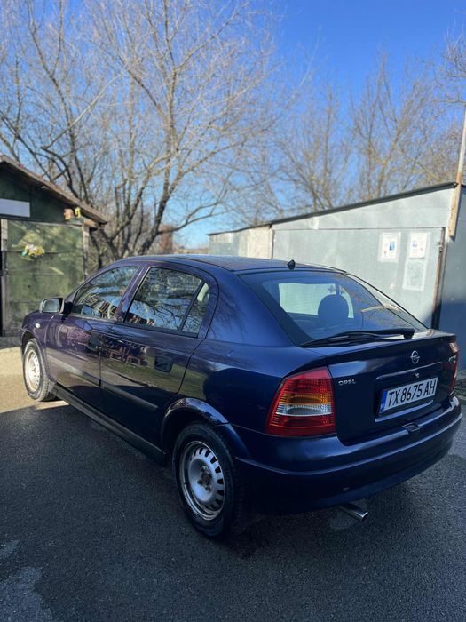 Опел Астра бензин 1.6