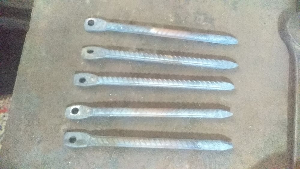 Профнастил аксессуары.   Qoziq tarnov turba