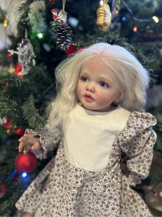 Кукла реборн как живая девочка. Блондинка