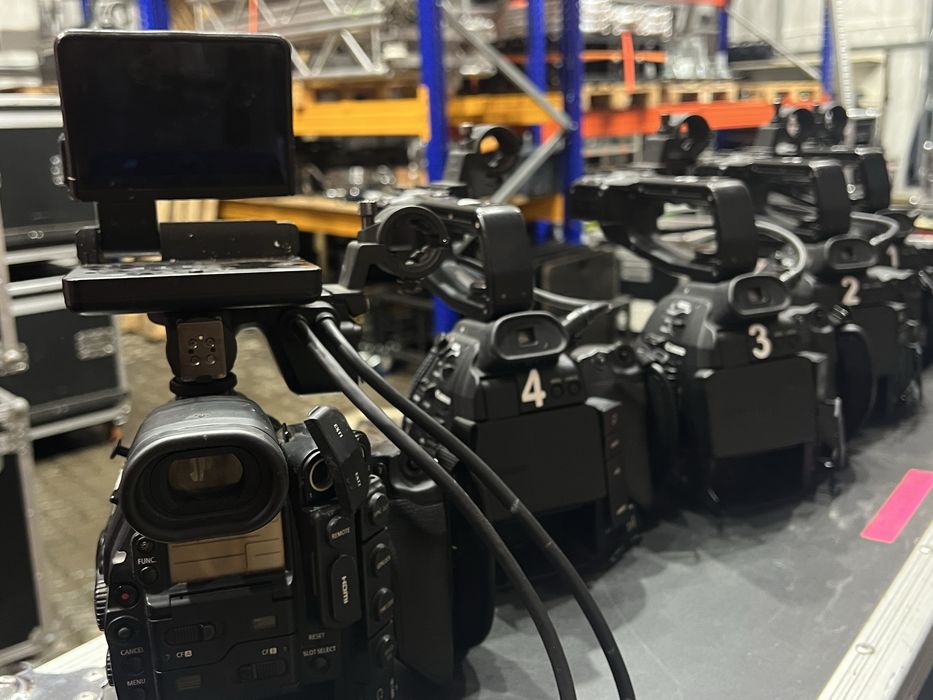 Lot 4 camere Canon  C100 Mk1 + 1 camera C300 Mk1
