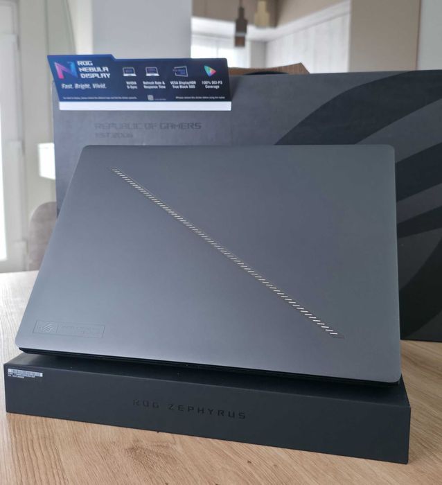 Asus Zephyrus G14 3K 120Hz OLED 32GB 1TB RTX 5070